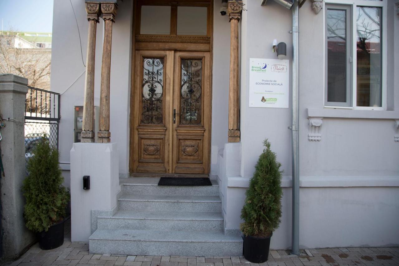 Hostel Bread&Breakfast Bukarest Exterior foto